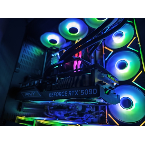 Uniway Gaming PC AMD Ryzen7 9800X3D/2TB M2 SSD/64GB RGB RAM/NVIDIA RTX 5090 Win11 Pro - English