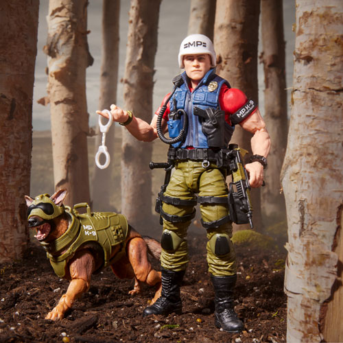 Hasbro G.I. Joe Classified Series - Christopher "Law" Lavigne & Order Action Figures