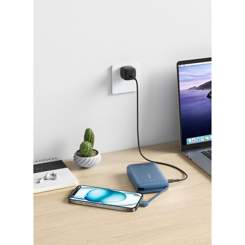 Belkin BoostCharge 10000 mAh USB-C Power Bank - Blue