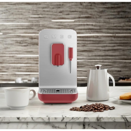 Open Box - Smeg Fully Automatic Espresso Machine with Integrated Grinder Steam Wand 6 Presets Programmable BCC02RDMUS Red