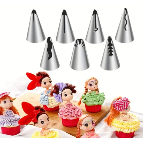SET OF 55 kinds of piping tips, 50 piping bags, 3 kinds of cake scrapers, etc., with storage box. Creative production of cream cakes, cookies,