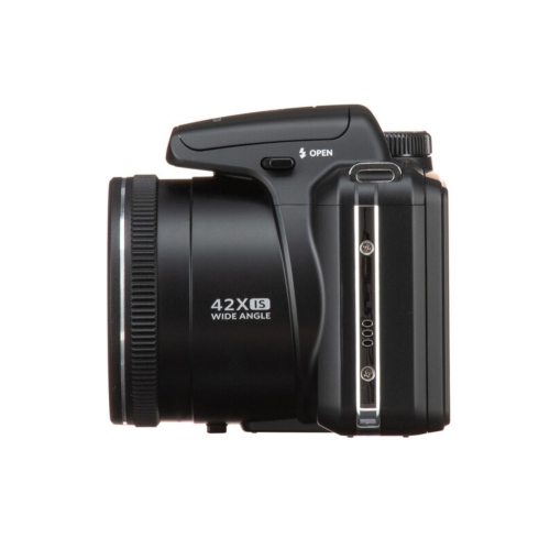 Kodak PIXPRO AZ425 Astro Zoom 20MP Full HD Digital Camera Bundled with SanDisk 64GB Memory Card and Camera Bag. Get a Free SD Card Reader and Custom