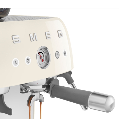 Boîte ouverte - Machine à espresso manuelle de Smeg avec moussoir à lait et moulin à café EGF03CRUS - Crème
