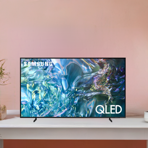Image 1 de 6.. Remis à neuf - Téléviseur intelligent Tizen HDR QLED UHD 4K de 43&nbsp;po QN43Q60DAFXZC de Samsung - 2024