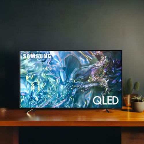 Remis à neuf - Téléviseur intelligent Tizen HDR QLED UHD 4K de 43 po QN43Q60DAFXZC de Samsung - 2024