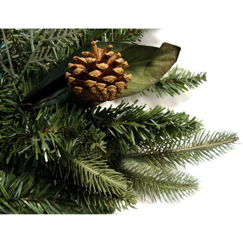 Pre-Lit Green River Spruce Artificial Christmas Wreath - 24" - Clear Lights