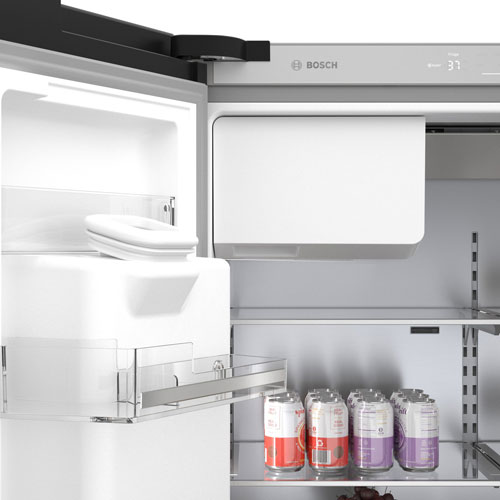 Bosch 36" 22 Cu. Ft. French Door Refrigerator with Water & Ice Dispenser (B36CD52SNB) - Black