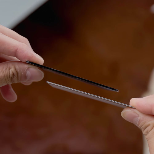 Dispositif de repérage d'article Bluetooth SmartCard de KeySmart - Noir