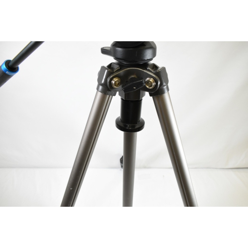 Refurbished - Velbon Sherpa 200R Tripod with Benro S4 Head (Missing Quick Release Plate)