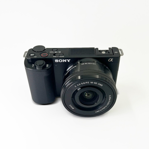 Refurbished - Sony Alpha ZV-E10 - APS-C Interchangeable Lens Mirrorless Vlog Camera Kit - Black