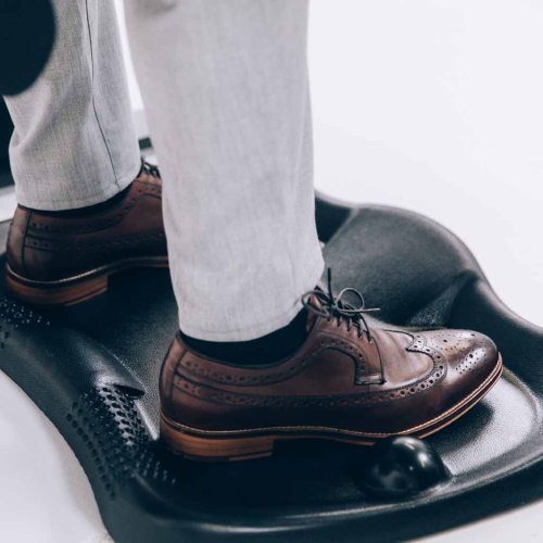 Tapis portatif assis/debout MotionGrey pour le bureau et la maison - Noir