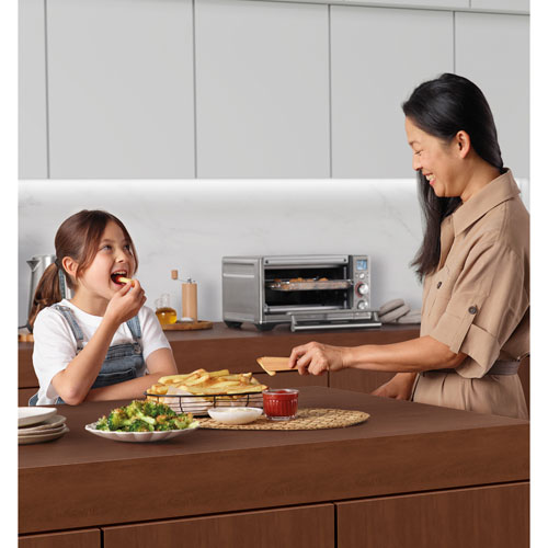 Four à convection de comptoir compact avec friture à air chaud Smart Oven de Breville - Acier inoxydable brossé