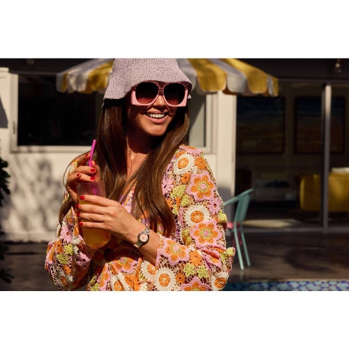 Bulova Ladies Rubaiyat Quartz Watch 30.5mm Silver-Tone Stainless Steel Case and Bracelet with Pink Mother-of-Pearl Dial