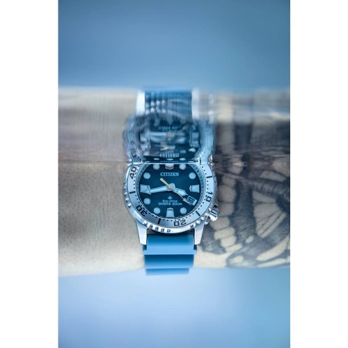 Montre pour femmes Promaster Dive Eco-Drive 36,5 mm boîtier inox argenté bracelet polyuréthane bleu clair/cadran bleu de Citizen