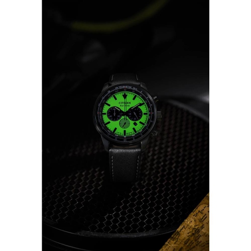 Montre sport sport décontractée Eco-Drive pour hommes de Citizen 44 mm avec boîtier inox noir bracelet cuir noir et cadran vert