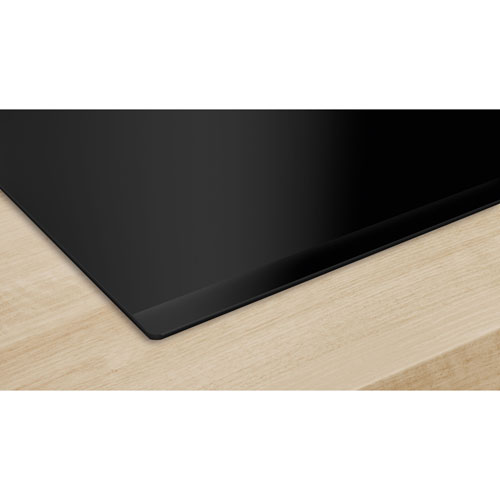 Bosch 800-Series 24" 3-Element Induction Cooktop (NIT8461UC) - Black