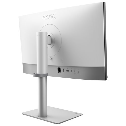 Moniteur de designer DEL IPS 5K 60 Hz de 27 po de BenQ avec temps de réponse gris à gris de 5 ms avec ports Thunderbolt 4 - Argenté