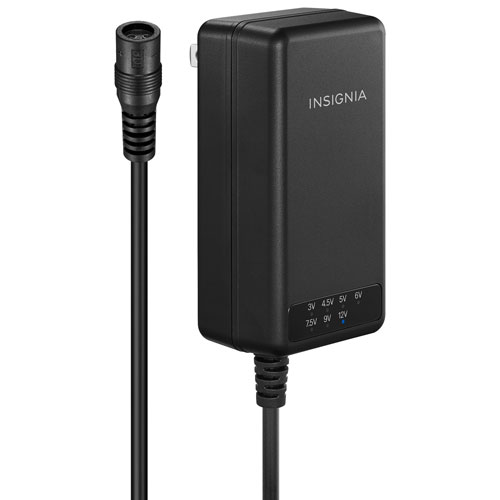 Adaptateur c.a. universel 22,5 W d'Insignia avec 7 embouts et USB-A