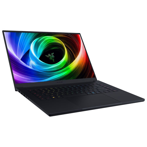 Portable de jeu de 16 po Blade de Razer - Noir (Ryzen AI 9 365 d'AMD/RAM 64 Go/SSD 2 To/RTX 5080)
