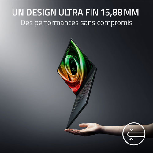 Portable de jeu Copilot+ PC de 14 po Blade de Razer - Noir