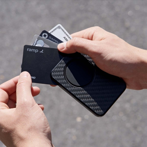 OhSnap Grip Wallet - Carbon Fiber