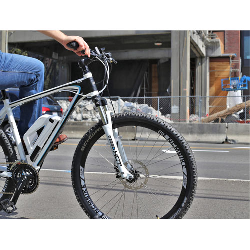 NCM Prague Electric Off-Road Bike (350W Motor / Up to 100km Range / 32km/h Top Speed) - Matte White