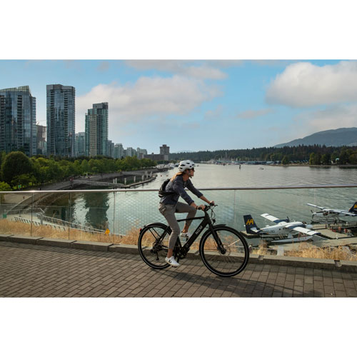 NCM C7 Electric City Bike (350W Motor / Up to 97km Range / 32km/h Top Speed) - Medium - Matte Black