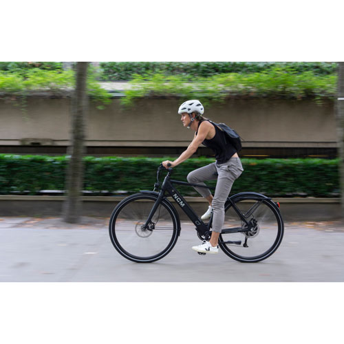 NCM C7 Electric City Bike (350W Motor / Up to 97km Range / 32km/h Top Speed) - Medium - Matte Black