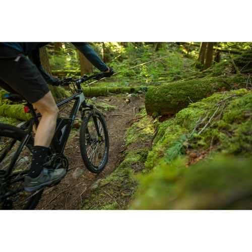 Vélo électrique tout-terrain Prague de NCM - Noir mat