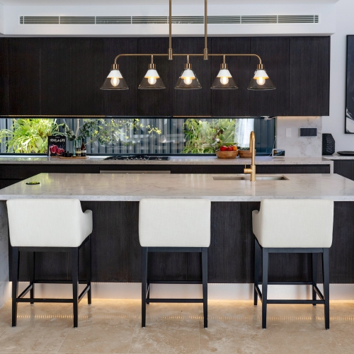 Uolfin 5 -Light White Linear with Clear Cone Glass Modern/contemporary For Use in Bedrooms, Dining Rooms, Foyers, Kitchens, Living Rooms Chandelier