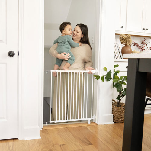 Ingenuity Stairway 42W Baby/Dog Hardware Mounted Safety Gate - White