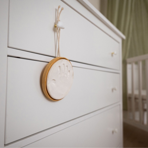 Petit Artichaut Woodem Medallion Keepsake