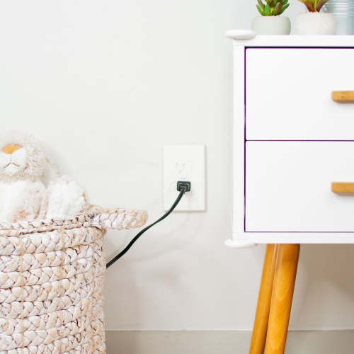 Qdos Universal Outlet Cover - White SelfClosing 3 Pack