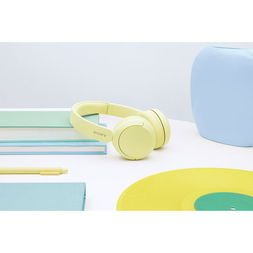Casque d'écoute Bluetooth WH-CH520 de Sony avec microphone - Jaune