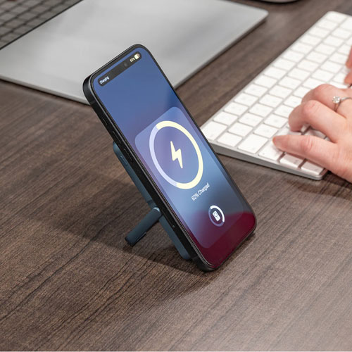 Chargeur portable de 5000 mAh Piston Power de LOGiiX avec chargement sans fil - Bleu minuit