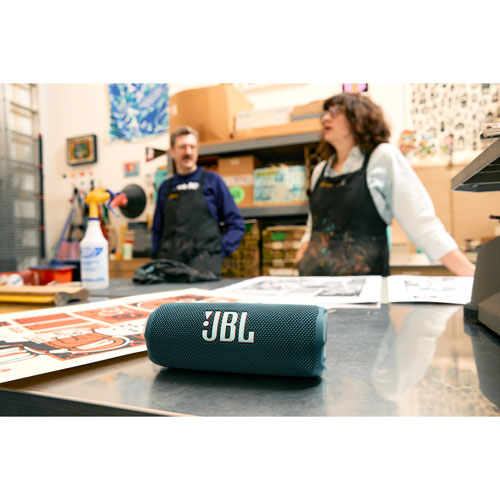 Haut-parleur sans fil Bluetooth étanche Flip 7 de JBL - Bleu