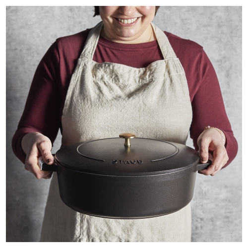 STAUB La Cocotte 5.5 L Cast Iron Oval French Oven, Black