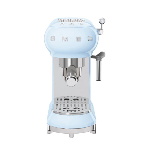 Boîte ouverte - ECF02PBUS Machine à espresso manuelle des années 50 de Smeg avec pression de 15 bars - Bleu pastel