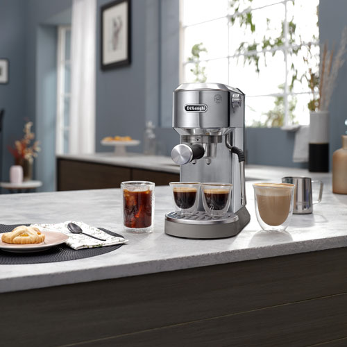 Machine à espresso manuelle Dedica Duo de De'Longhi - Acier inoxydable