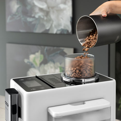 Machine à espresso automatique Rivelia de De'Longhi - Blanc - Partenaire de détail exclusif