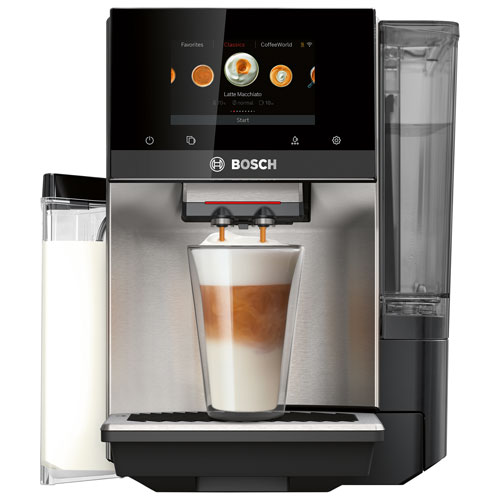 Machine à espresso automatique VeroCafe 800 de Bosch avec système de lait et contenant de lait intégrés