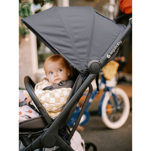 Poussette compacte Metro 3 d'Ergobaby - Gris graphite