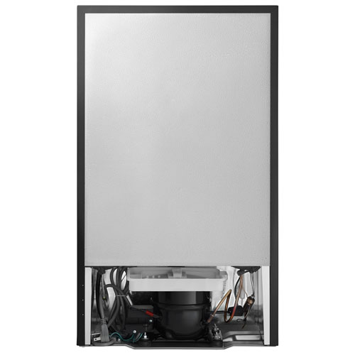 Réfrigérateur compact autonome à congélateur supérieur 3,1 pi³ d'Insignia - Aspect acier inoxydable