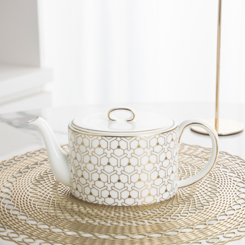 The Elegance in Porcelain Tea Service Collection - Set of two Coffee Mugs