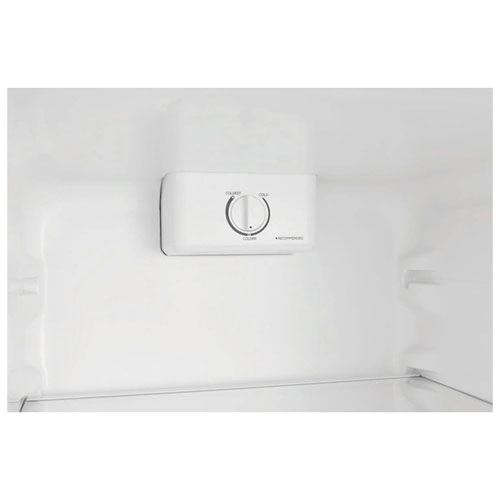 Frigidaire 7 Cu. Ft. Upright Freezer (FFUE0725AW)