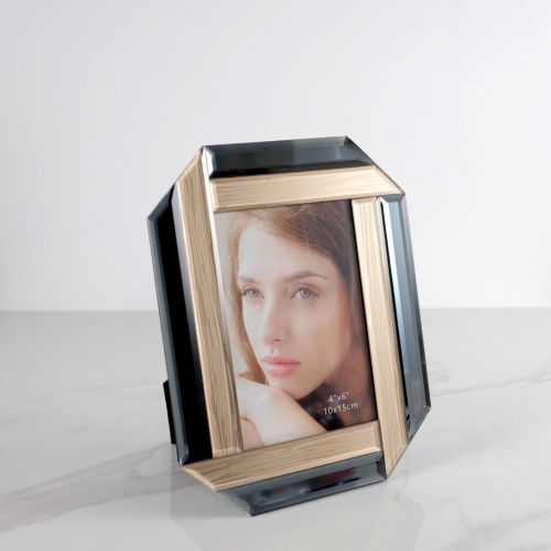 Image 1 of 1.. Grey Mirrored Photo Frame with Gold Inlay 4 x 6"