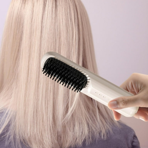 The Perfect Gift: Ionic Straightening Brush – Healthy, Smooth Hair Anytime, Anywhere I Go Ionic Straightening Brush