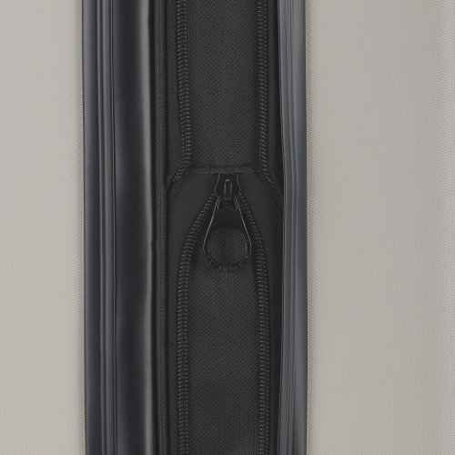 Bugatti - Tokyo 2 Piece Hardside Luggage Set with Expansion - Grey