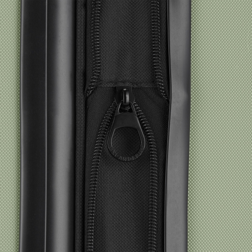 Bugatti - The Classic Hardside Large Luggage with Expansion - Green