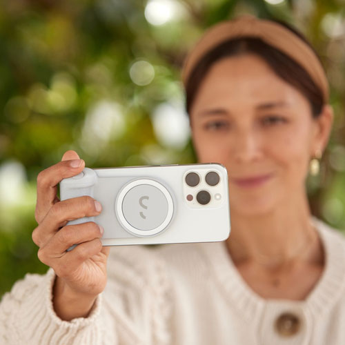 ShiftCam SnapGrip Pro Magnetic Smartphone Battery Grip -&nbsp;Stone